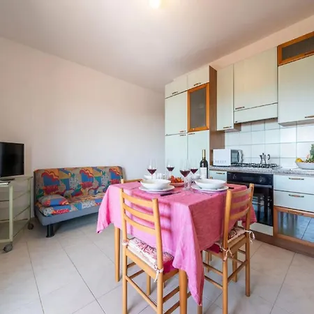 In Agrustos - Budoni Apartment *